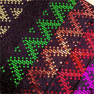 Güzel elbise için baskılı kumaş